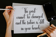 Washington | Script Font, a Handwritten Font by Scratchones (Thumbnail 3 of 9)