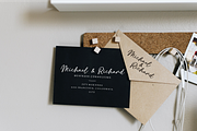 Callinda a Signature Font, a Script Font by Vilogsign (Thumbnail 3 of 8)