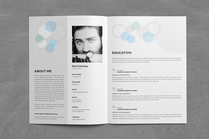 Resume Booklet 8 Pages