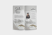 DL Brochure / Magazine Mockup, a Print Template by mahhyud (Thumbnail 6 of 11)