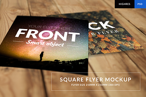Square flyer mockup (Carré 210) HR