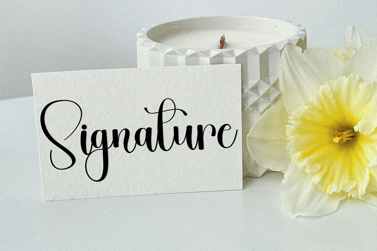 Drawing Handmade, a Handwritten Font by InermediaSTUDIO (Photo 8 of 8)