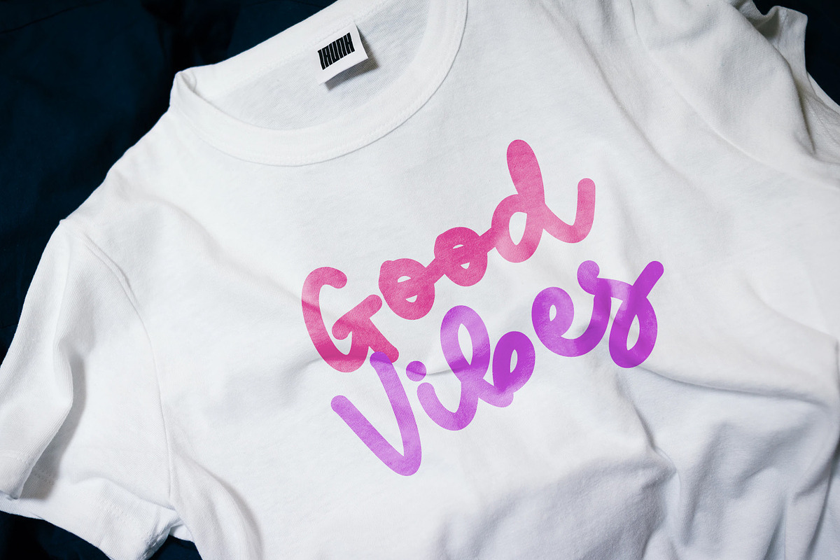 Cute Oneself, a Handwritten Font by yumnatype (Photo 4 of 10)