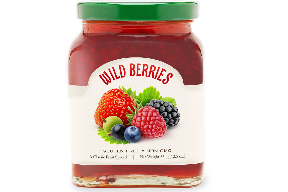 Berries in a pile preview 4