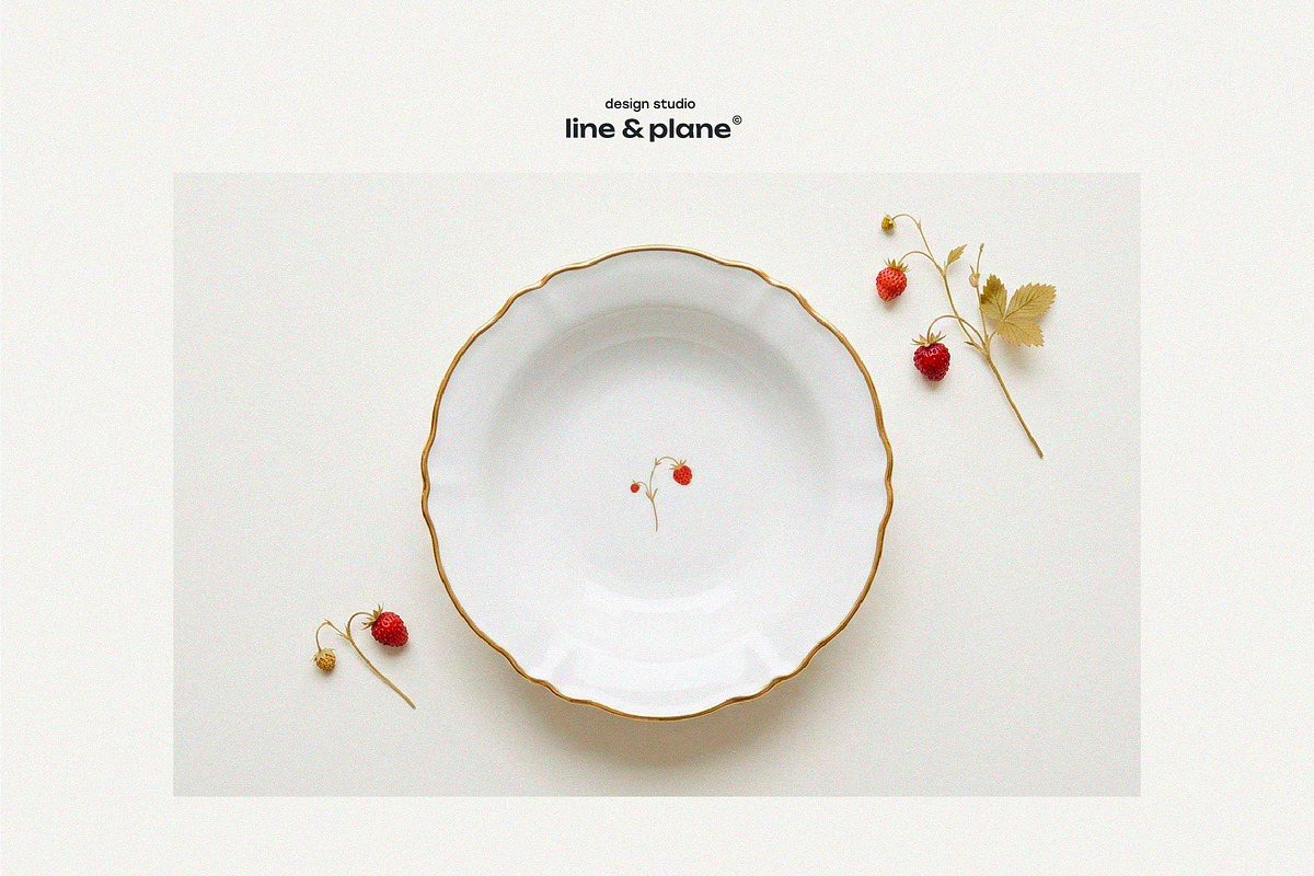Organic Meadow Strawberries, an Object Graphic by line & plane (Photo 4 of 7)