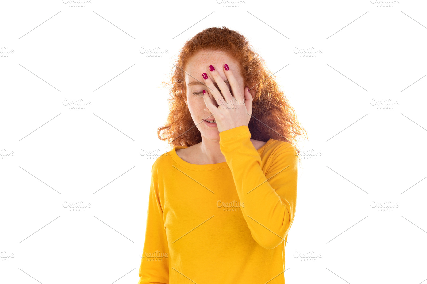 Worried redhear girl, a Person Photo by José Manuel Gelpi