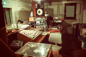 Vintage radio studio, a Technology Photo by Patricia Hofmeester