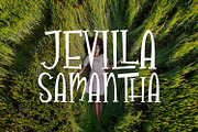 Molarois Wluzeg Playful Serif Font, a Serif Font by Maulana Creative (Thumbnail 4 of 7)