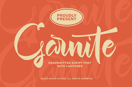 Garnite - Handwritten Script Font