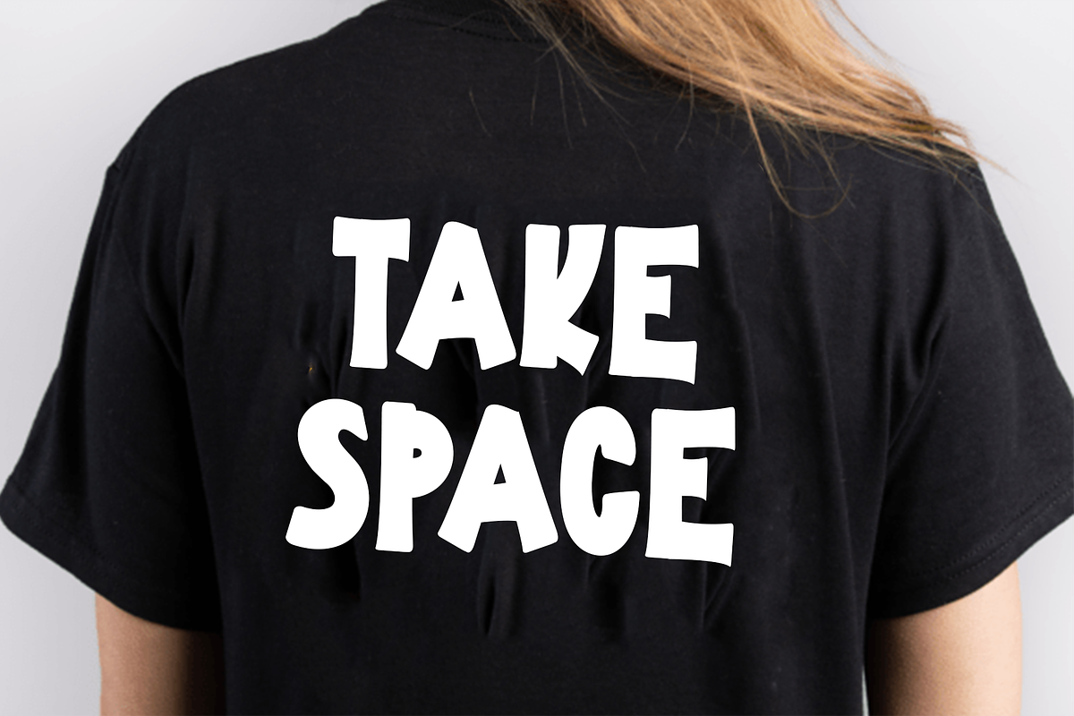 Retro Funkie, a Script Font by InermediaSTUDIO (Photo 3 of 6)