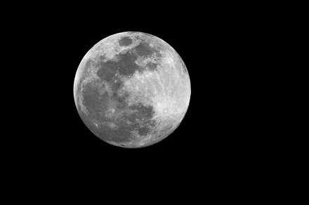 Luna Two preview 6