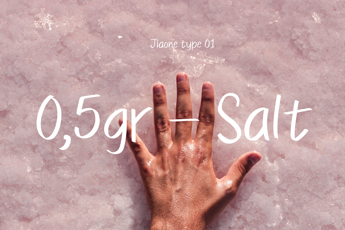 Croissant Font / Jia / Handwritting, a Handwritten Font by Fourshape (Photo 3 of 6)