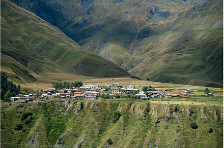 village panorama gorge with green