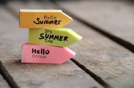 Hello summer greeting text. Its Summ