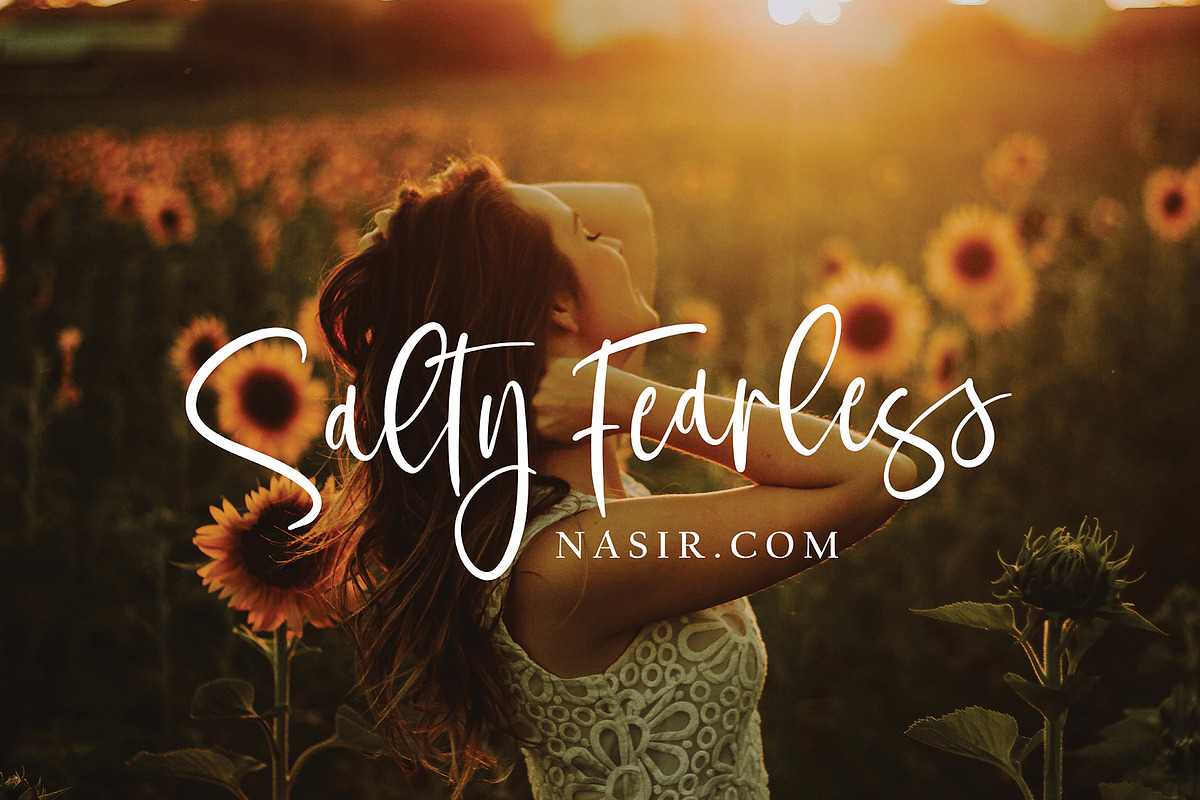 Buslliyan, a Script Font by pineungtype (Photo 3 of 10)