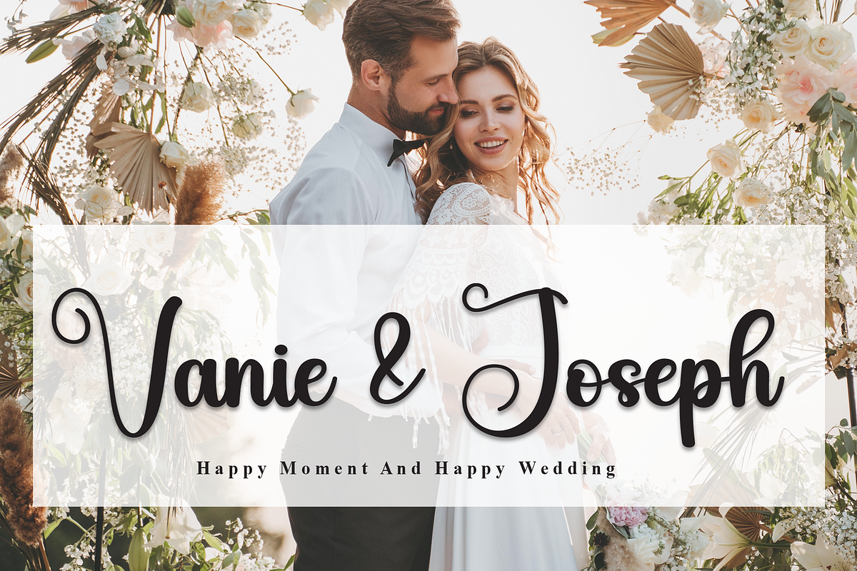 Augusta | Script Font, a Handwritten Font by Scratchones (Photo 2 of 9)