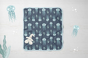 Under the sea, an Animal Illustration by LartGraphics (Thumbnail 6 of 14)