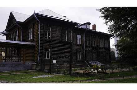 An old wooden house. Stock footage, an Architecture Photo by Media Whale Stock