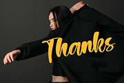 Sharmilla, a Font by Zelda Graphic (Thumbnail 7 of 7)