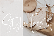Paramour handwritten font, a Handwritten Font by RedyStudio (Thumbnail 7 of 10)