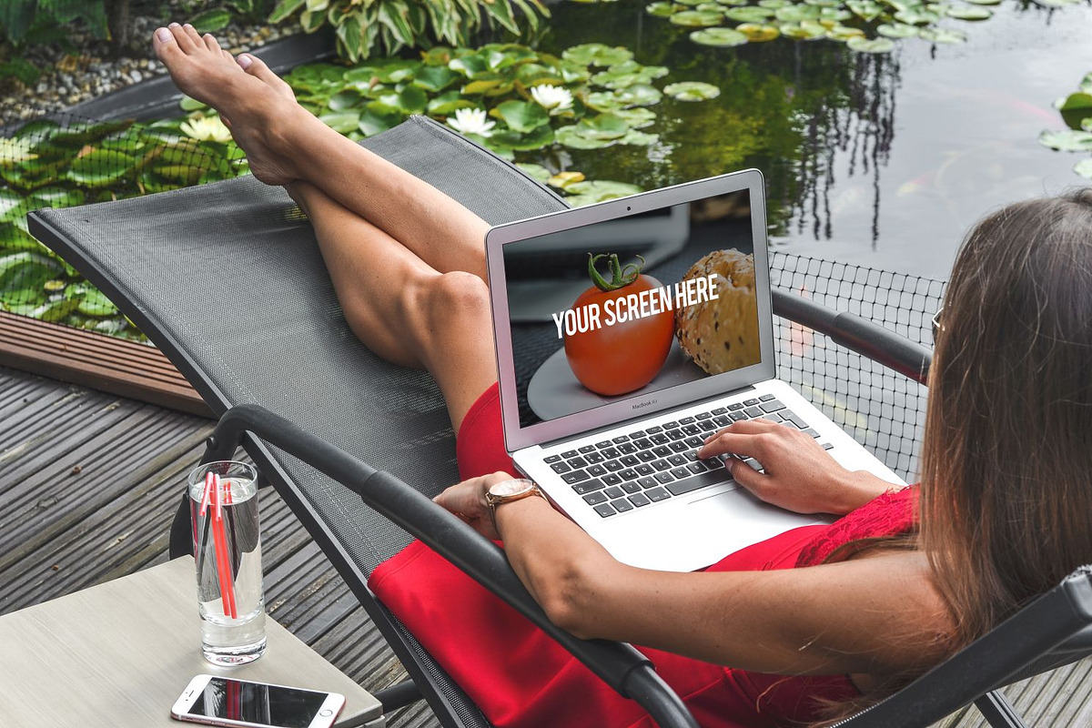 10 Mockups MacBook (pics+PSD), an iPhone Mockup by tydla (Photo 2 of 12)