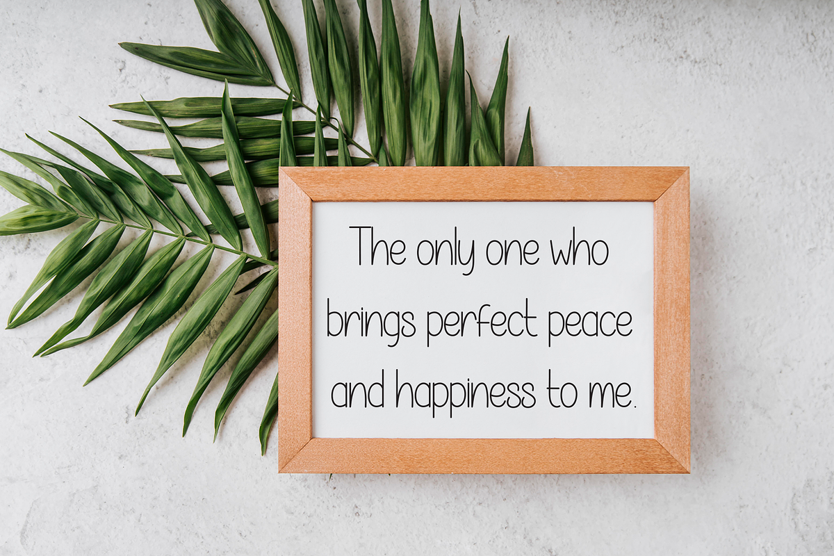 Simple School | Script Font, a Script Font by Scratchones (Photo 4 of 8)