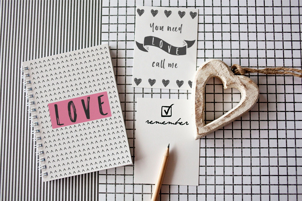 Over 150 Handmade doodles BUNDLE, a Decorative Illustration by Andrea De Oliveira (Photo 9 of 10)