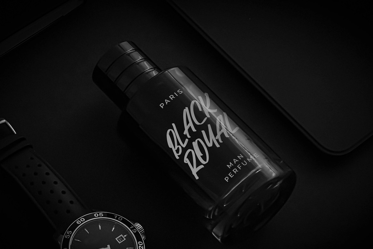 Black Sergio Brush Font, a Handwritten Font by RantautypeStudio (Photo 8 of 13)