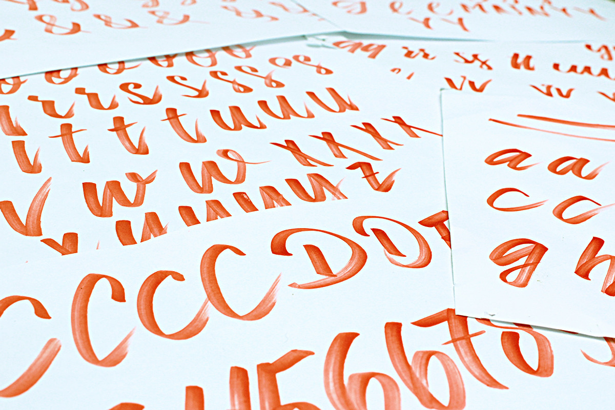 Slow Attack - Double Fonts preview 5