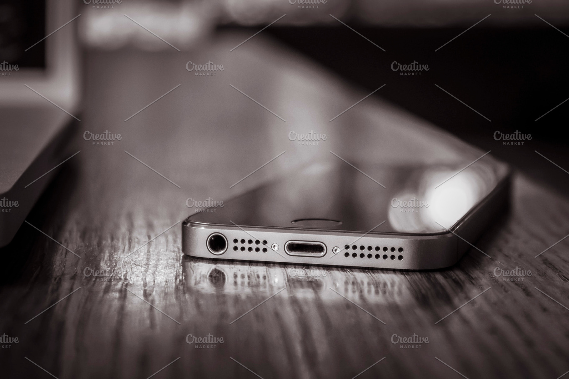 Iphone 5S Scene Ic Stock Photo Containing Iphone And Mac
