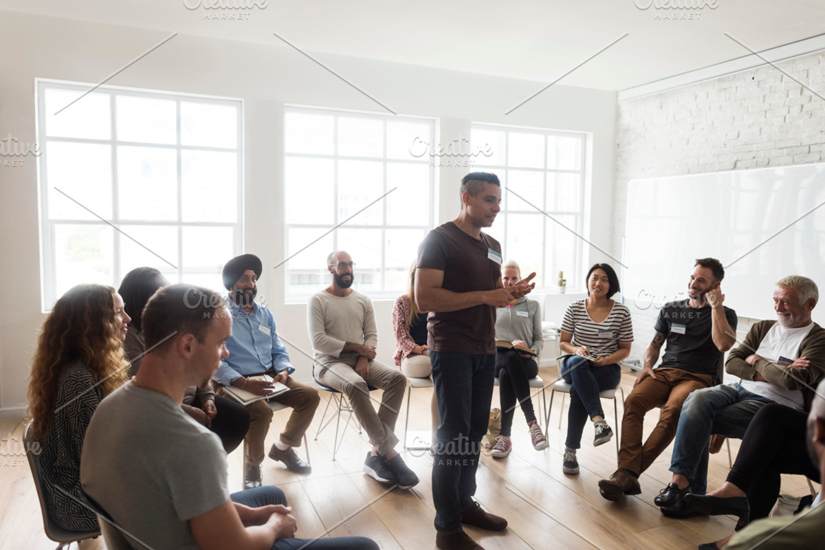The best community bundle featuring community, bundle, and communication, a Person Photo by rawpixel (Photo 2 of 21)