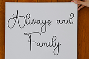 Sweet Butterfly, a Handwritten Font by InermediaSTUDIO (Thumbnail 5 of 7)