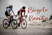 Simple Love, a Script Font by Integritype Studio (Thumbnail 2 of 15)