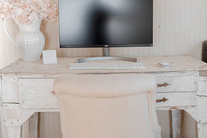 Farmhouse Office - White - Wood