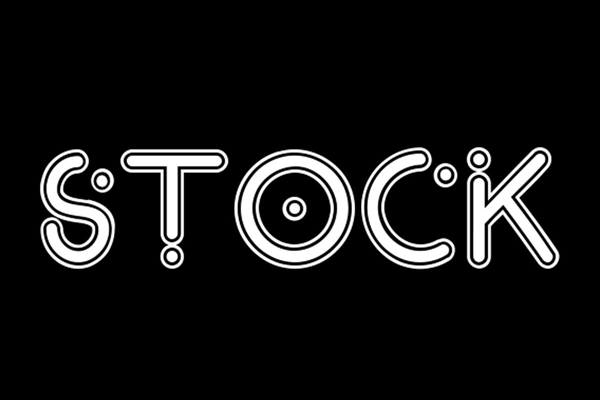Playing Ball Font, a Script Font by MRI STUDIO (Photo 4 of 4)