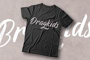Ringtrack - Rough Brush Fonts, a Script Font by Patria Ari (P4tcreativa) (Thumbnail 6 of 10)