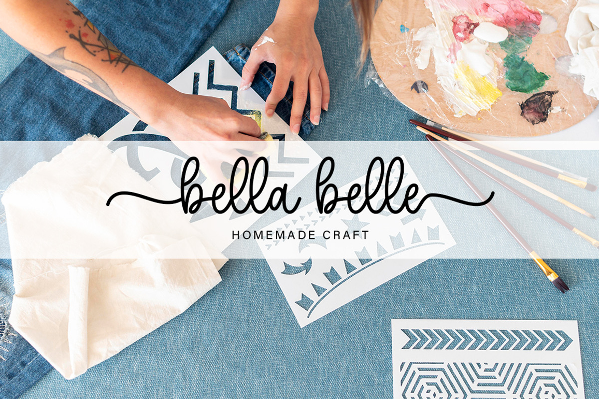 Beach Umbrella Duo, a Script Font by DN Creative (Photo 5 of 10)