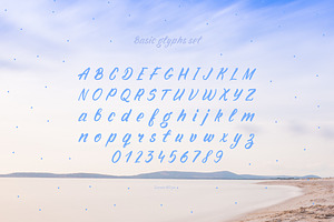 Juniorhandwritten Font