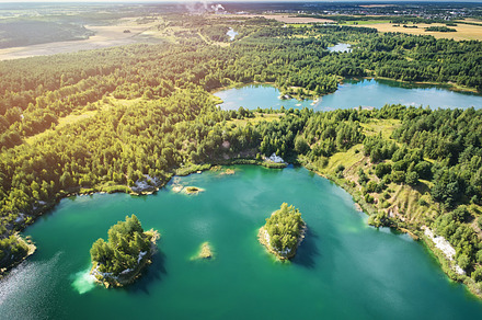 Clean green water in lake, a Nature Photo by PixieMe