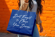 Hinora Signature Elegant Script Font, a Script Font by RHD Creative Studio (Thumbnail 5 of 12)