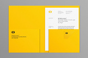 20 folder mock-ups & templates, a Product Mockup by Srg® (Thumbnail 18 of 21)