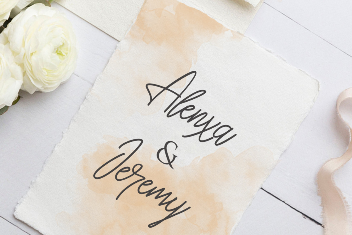 Herena Signature Font preview 3