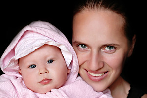 Mother with her baby, a Photo by saiko3p