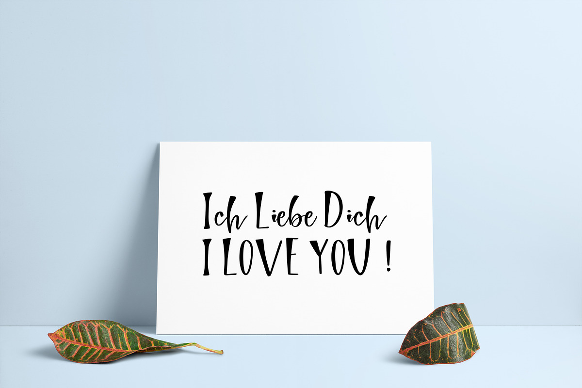 Pillow Talk Font preview 6