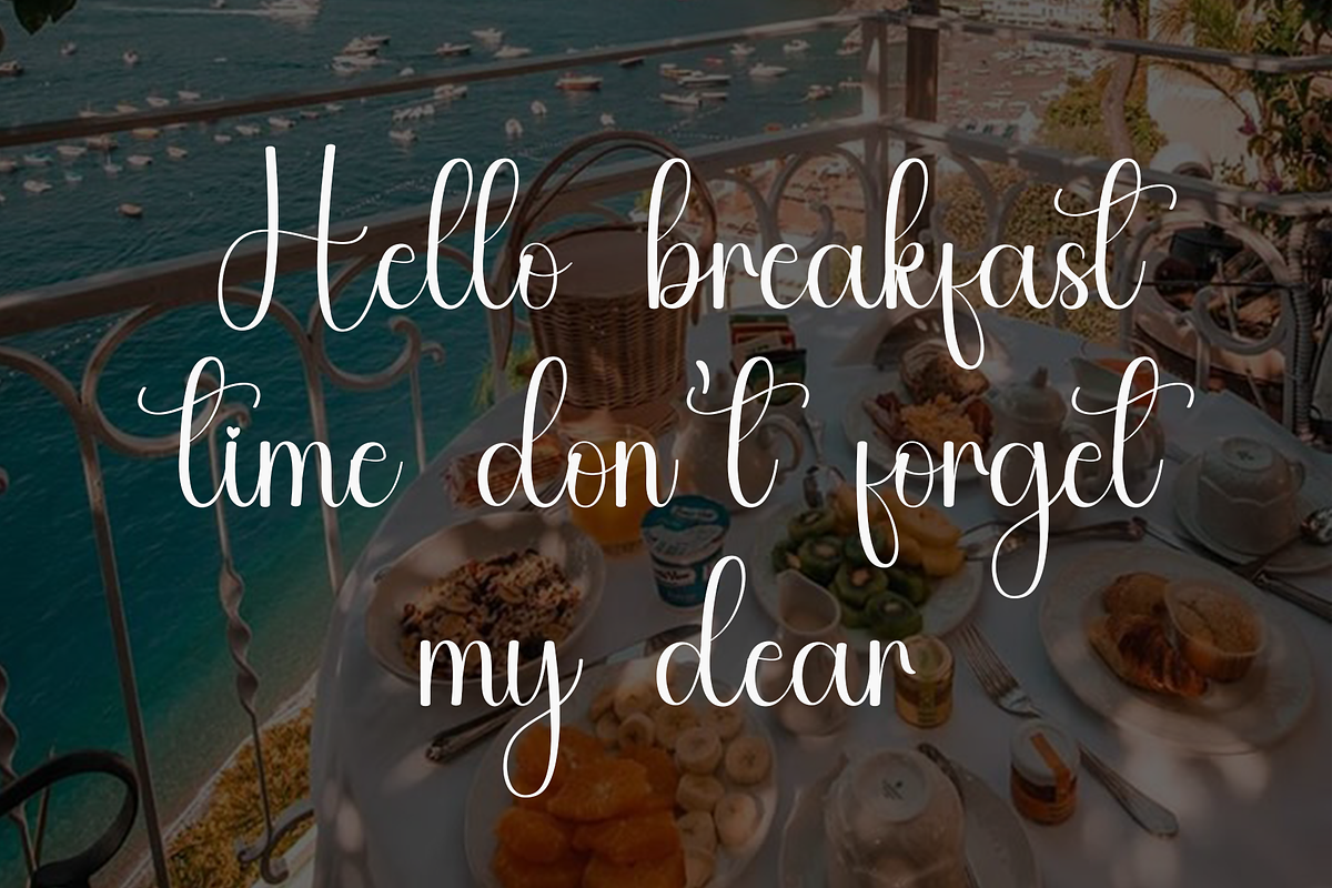 Holiday, a Handwritten Font by FreshTypeINK (Photo 8 of 8)