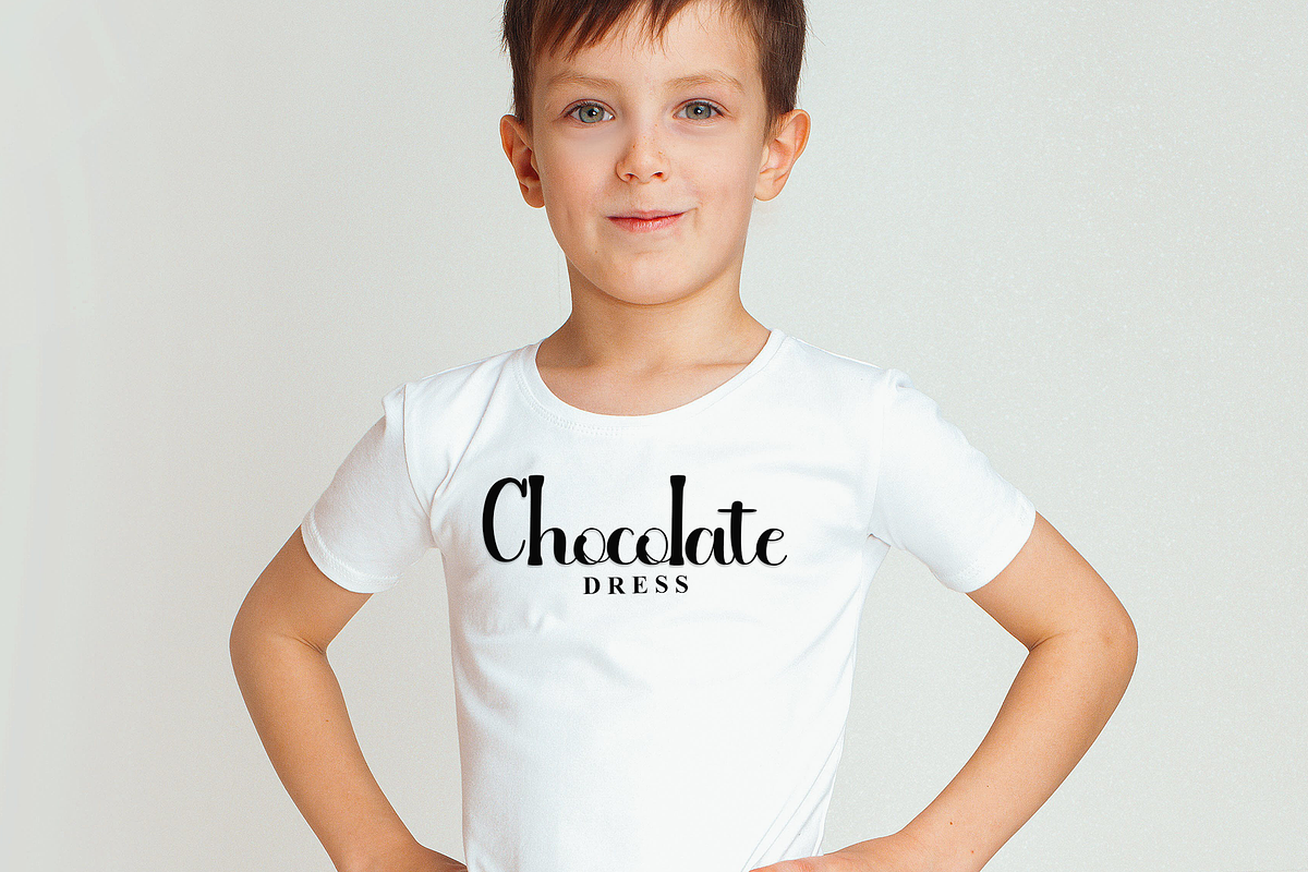 Simple Grinches, a Handwritten Font by InermediaSTUDIO (Photo 4 of 8)