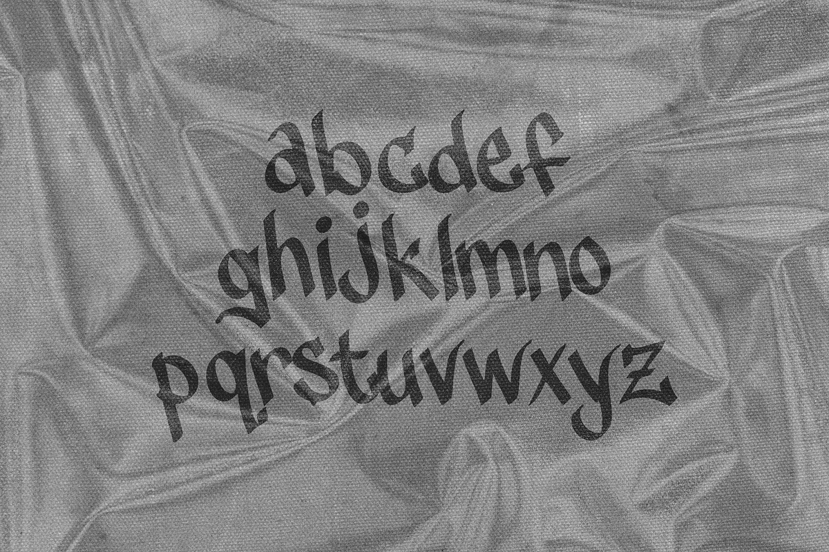 Graftextlif, a Handwritten Font by Nickhard (Photo 5 of 7)