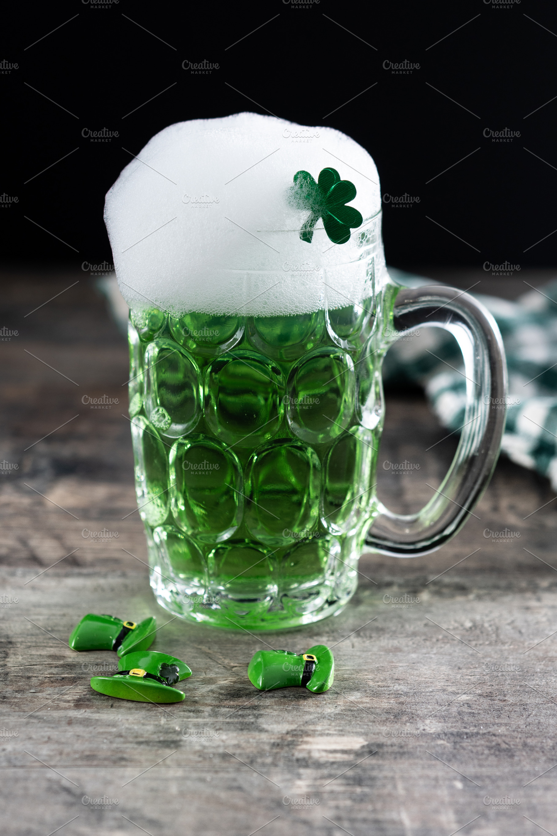 Pouring Green beer mug with foam for St. Patrick’s Day, a Food & Drink Photo by etorres69