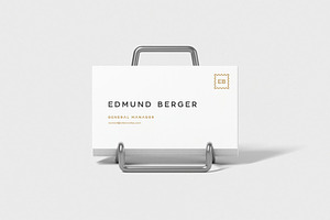 Editable Business Card Mockup