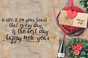 Daviya Script, a Script Font by vanroem (Thumbnail 2 of 4)
